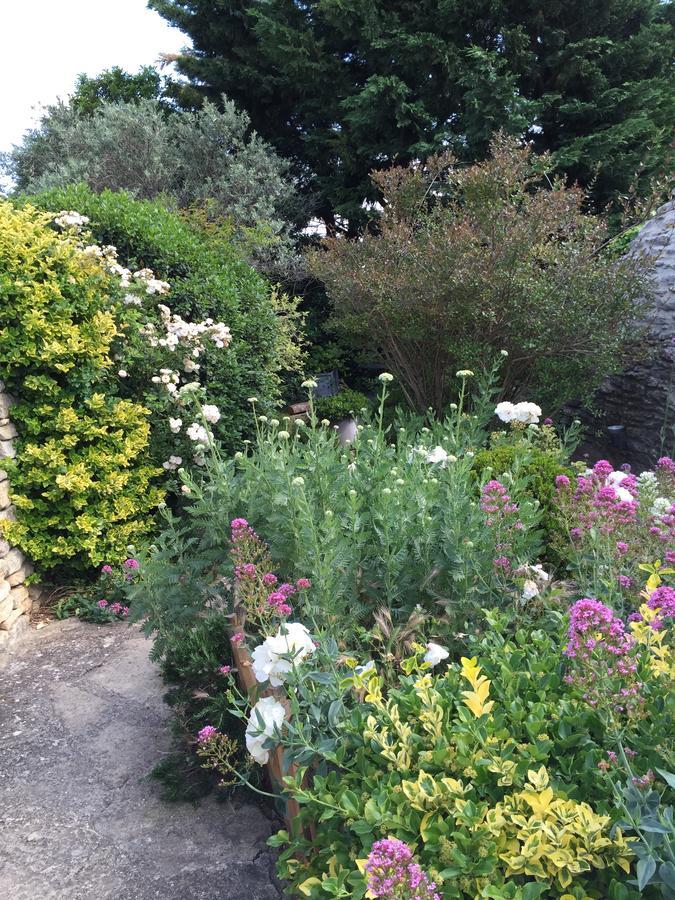 Bed and Breakfast La Borie en Provence Gordes Exterior foto
