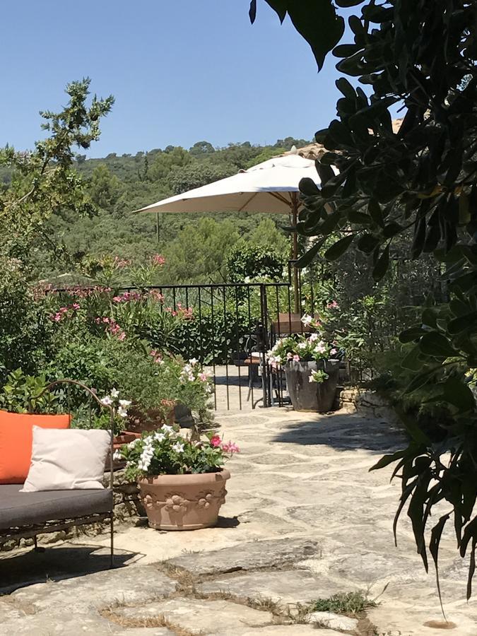 Bed and Breakfast La Borie en Provence Gordes Exterior foto