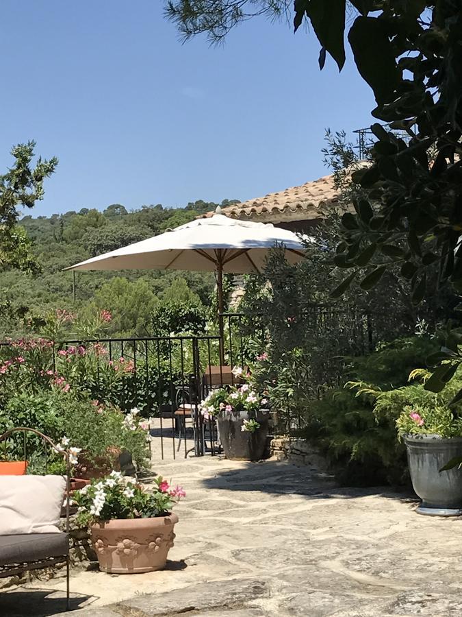 Bed and Breakfast La Borie en Provence Gordes Exterior foto